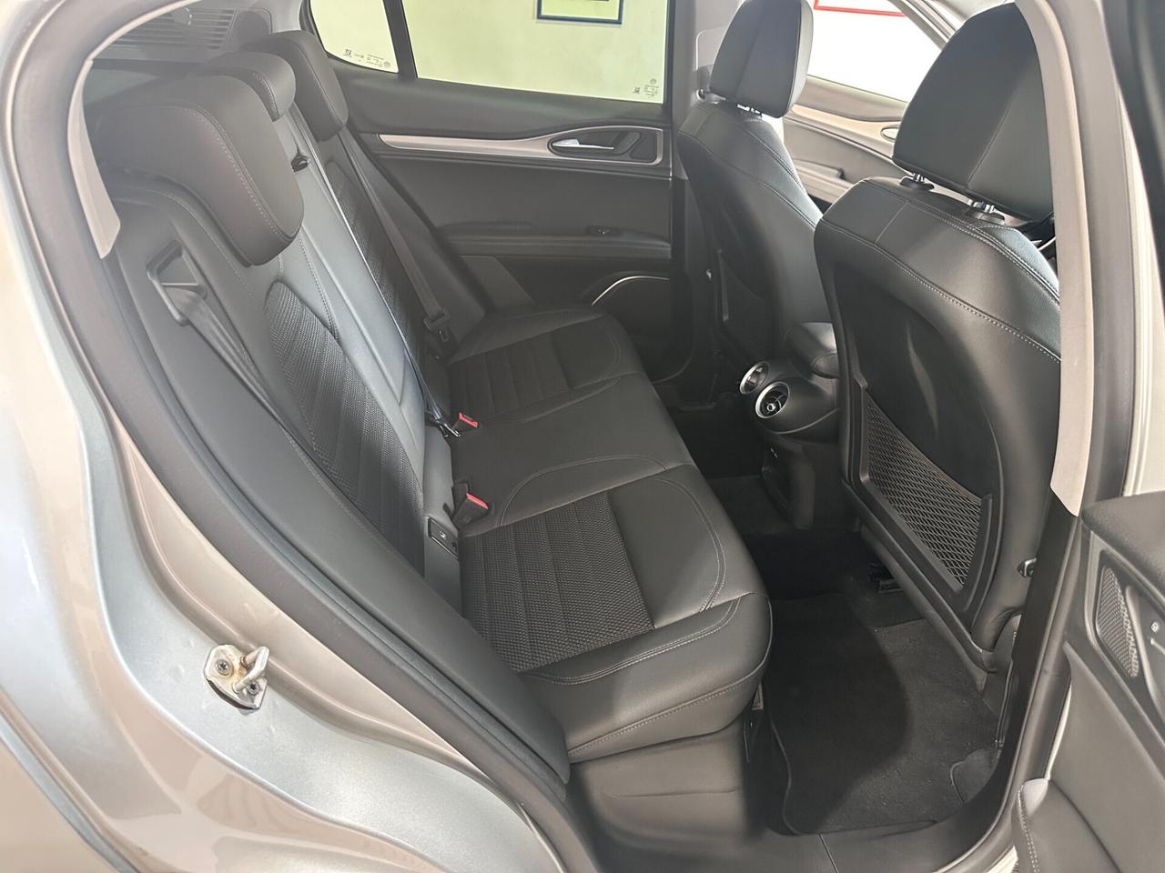 Alfa Romeo Stelvio 2.2 Turbodiesel 190 CV Q4 Sprint - DA VETRINA!!!!