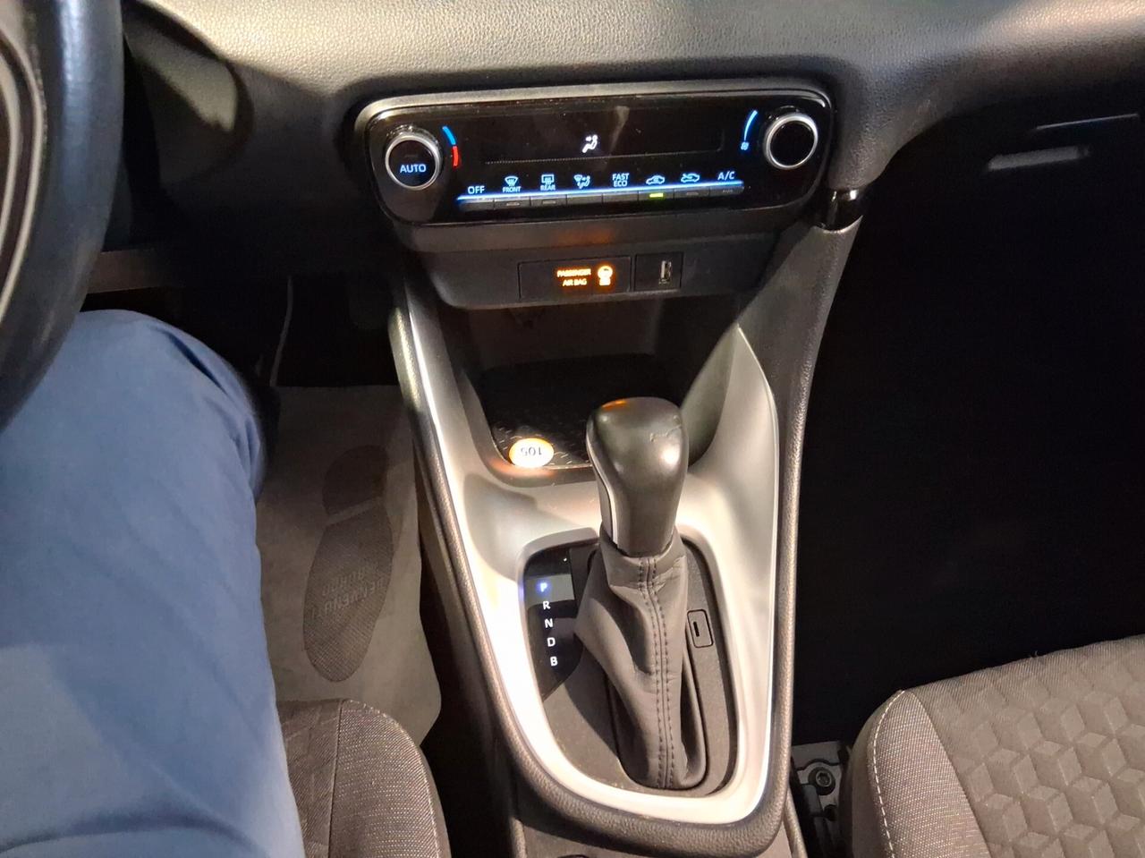 Toyota Yaris 1.5 Hybrid 5 porte Active