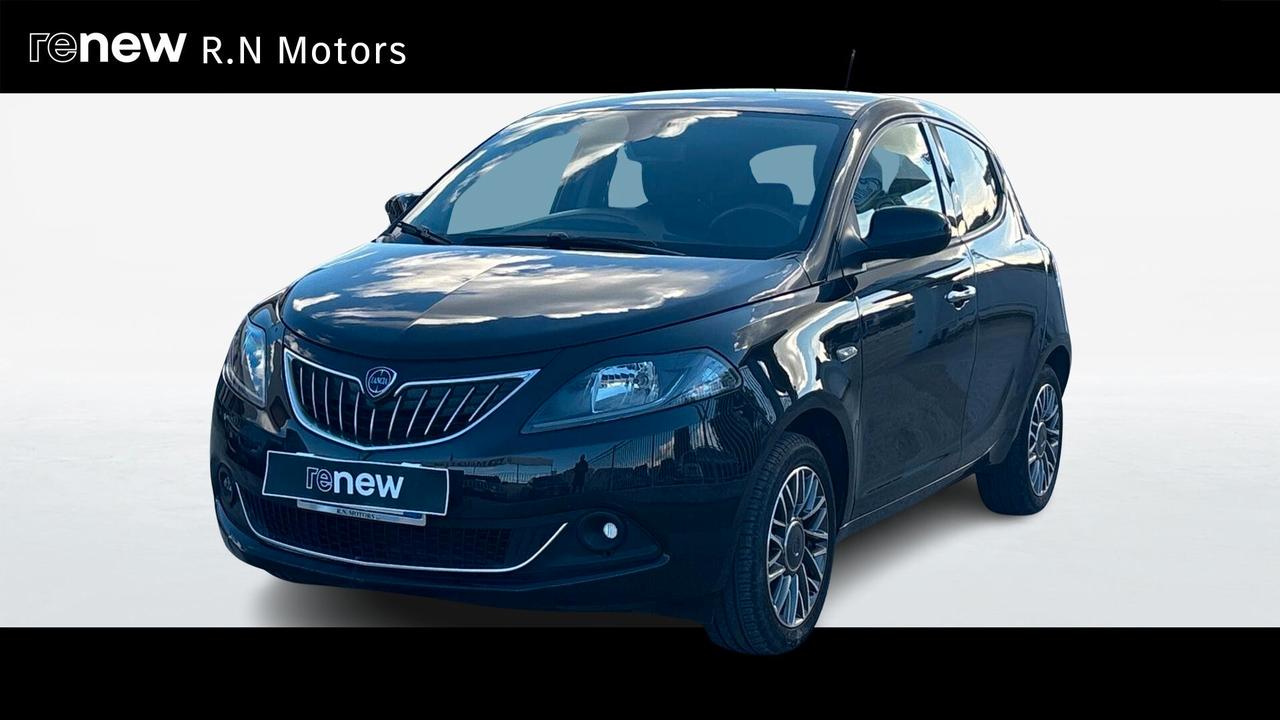 Lancia Ypsilon 1.0 FireFly 5 porte S&S Hybrid Gold Plus