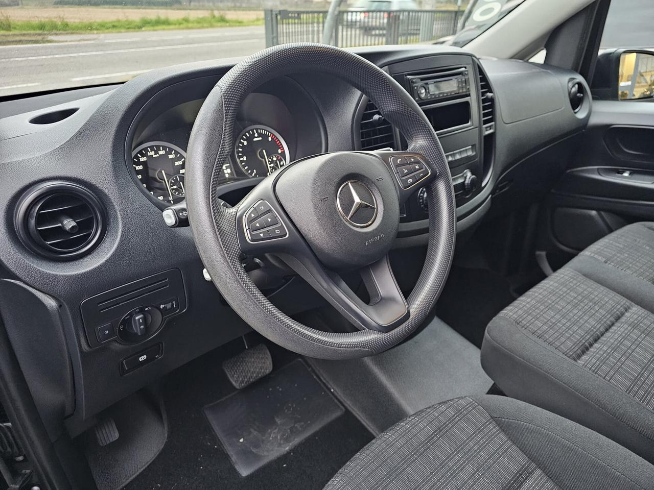 Mercedes-benz Vito 2.0 114 CDI Tourer Long