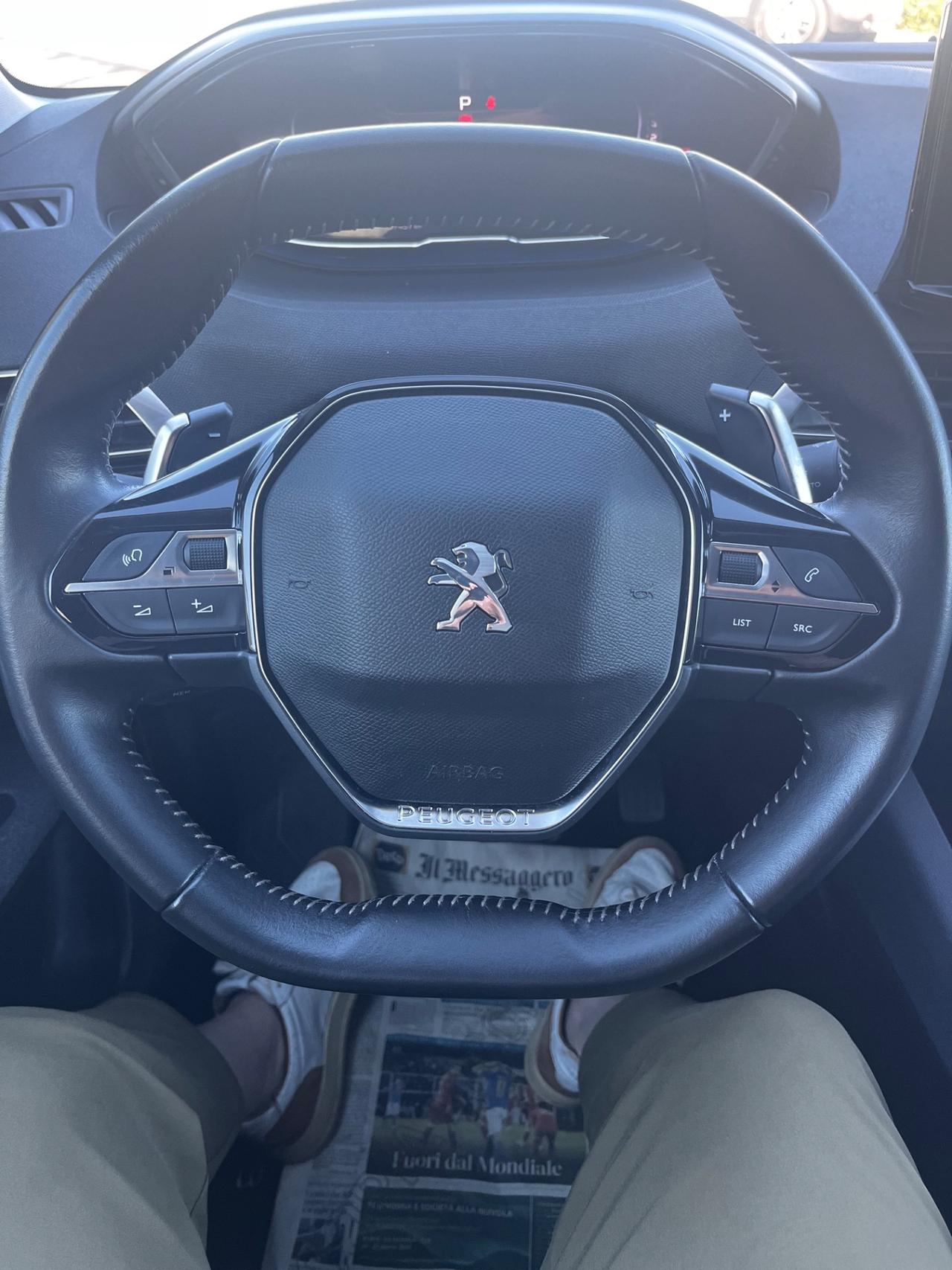 Peugeot 3008 BlueHDi 130 S&S EAT8 Business