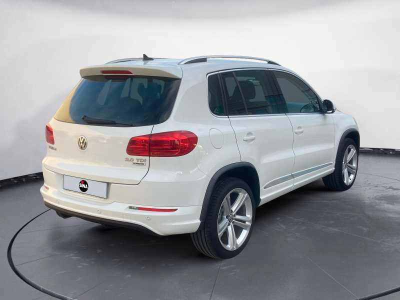 VOLKSWAGEN Tiguan 2.0 tdi Advanced R-Line Exterior Pack 150cv