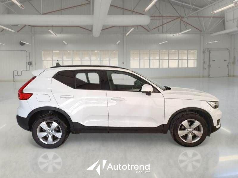 Volvo XC40 T2 129 CV Automatico Core N1 Autocarro