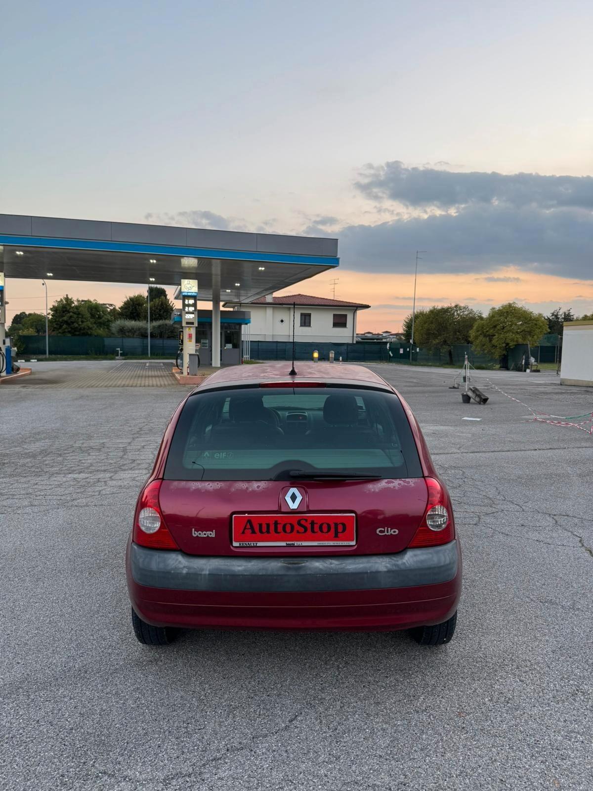 Renault Clio 1.2 cat 5 porte Accetto Permute