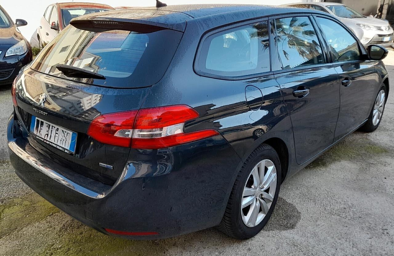 Peugeot 308 BlueHDi 120 S&S SW Allure