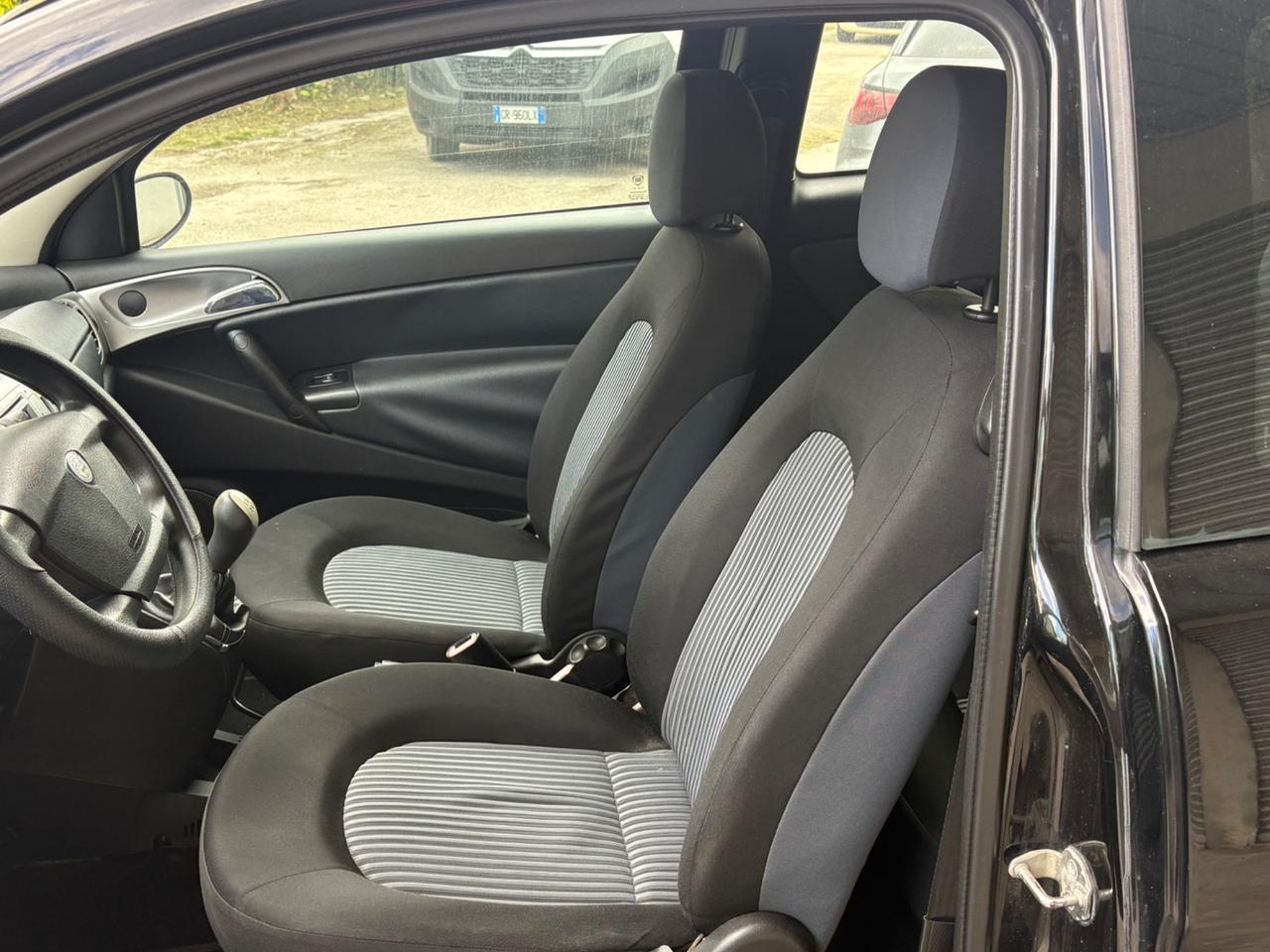 Lancia Ypsilon 1.3 MJT 90 CV Oro Giallo