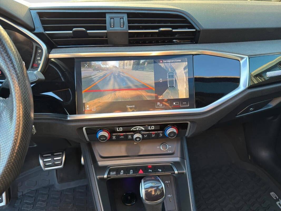 Audi Q3 35 2.0 TDI 150 CV S tronic line edition TETTO 2023