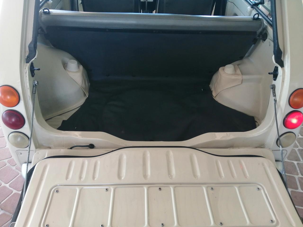 Nissan PAO 1.0 B - GUIDA A DESTRA