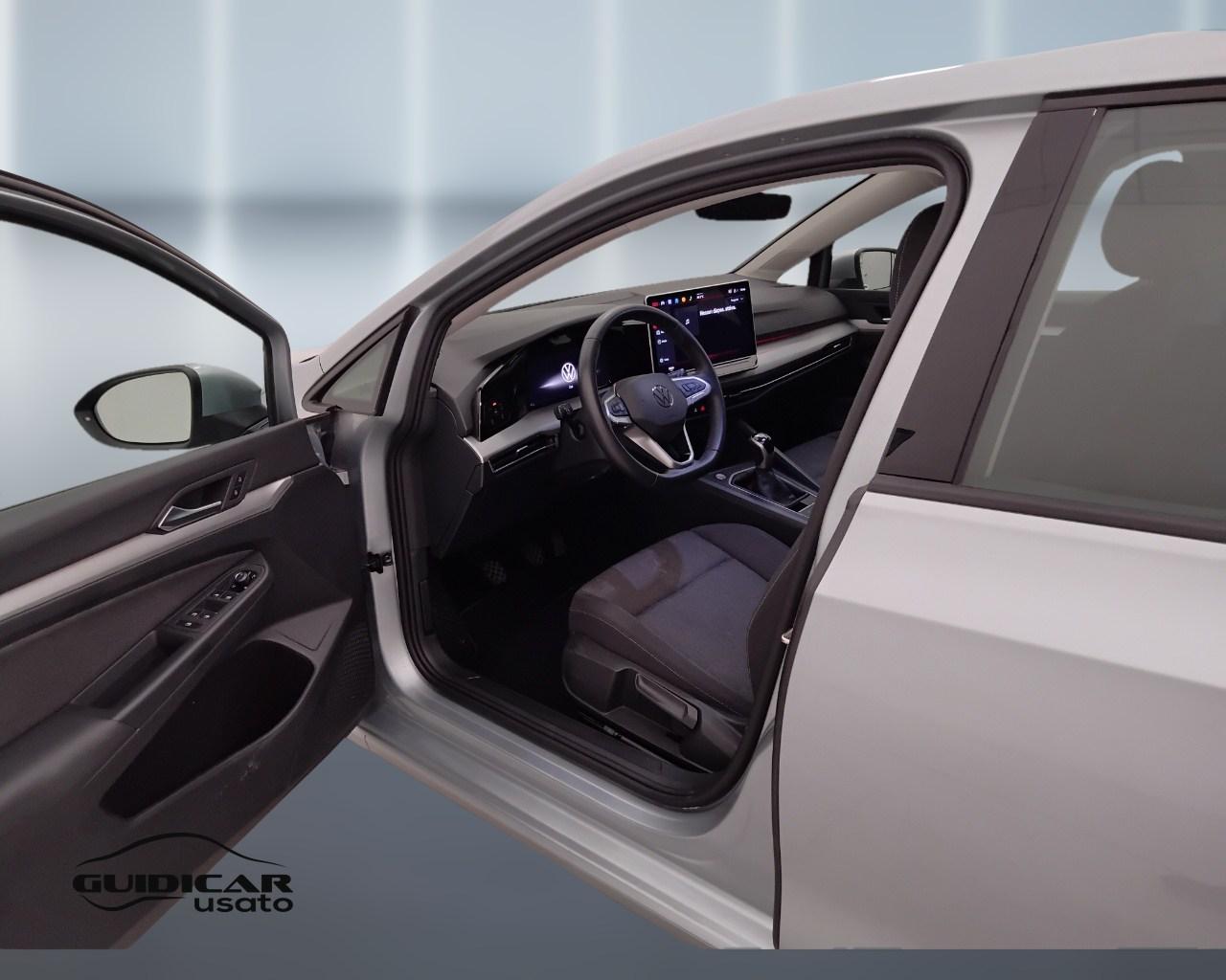 VOLKSWAGEN Golf VIII 2024 - Golf 2.0 tdi Life 115cv