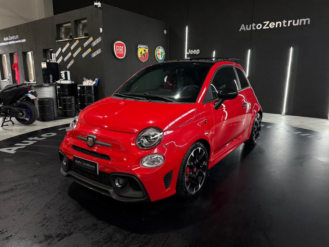 Abarth 595 1.4 Turbo T-Jet 180 CV Competizione