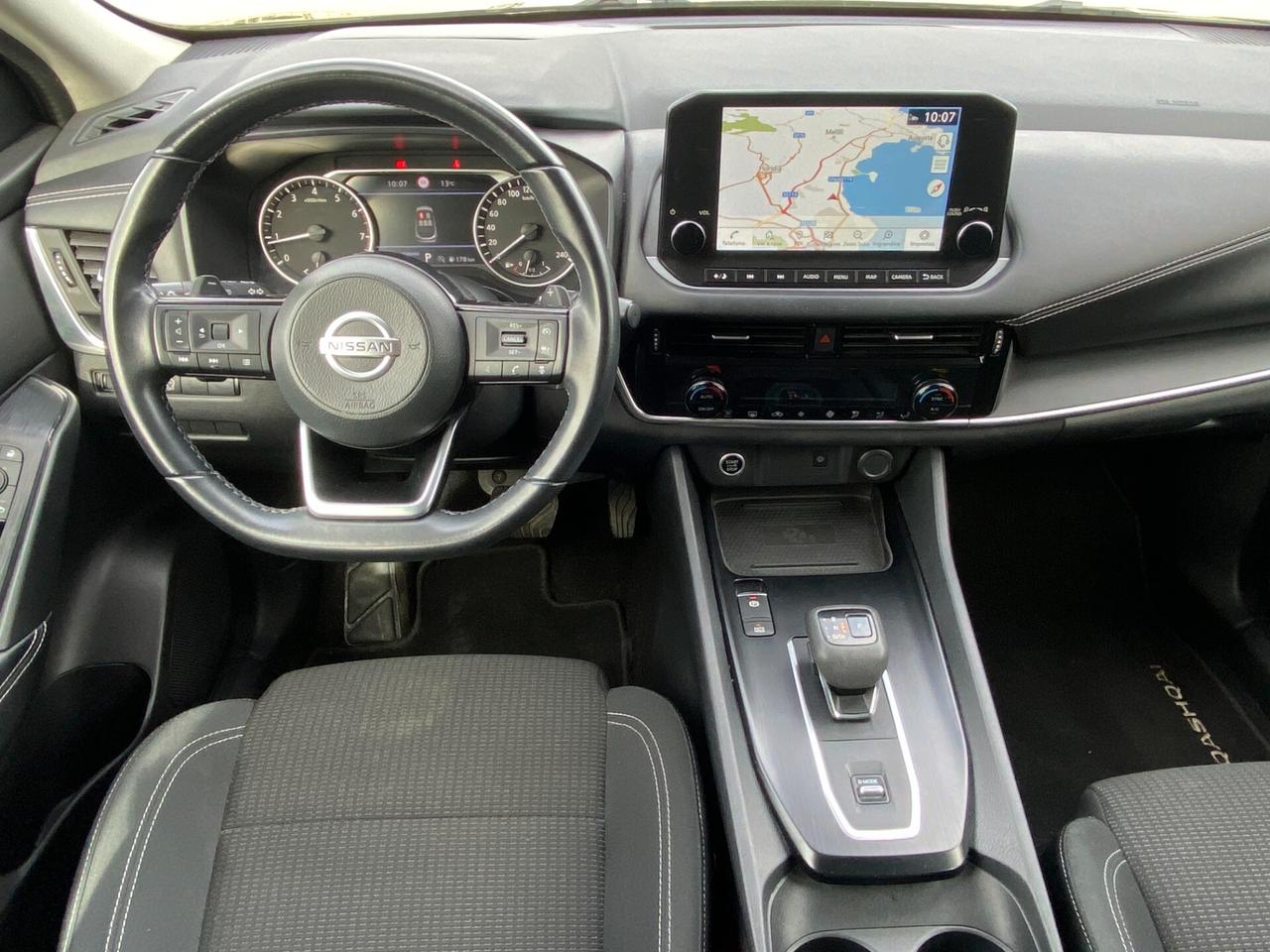 Nissan Qashqai 1.3 mhev Business 2wd 158cv xtronic