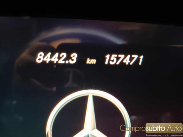 MERCEDES-BENZ E 220 d 4Matic Premium