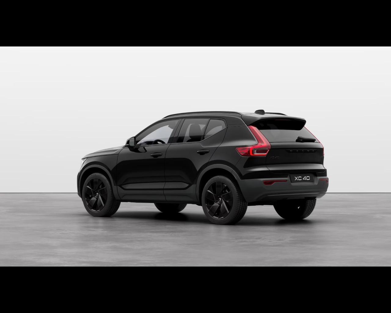 VOLVO XC40 B3 GEARTRONIC BLACK EDITION PLUS