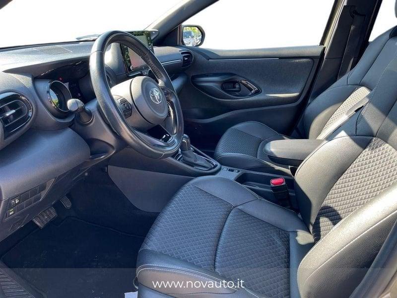 Toyota Yaris Hybrid Lounge MY20