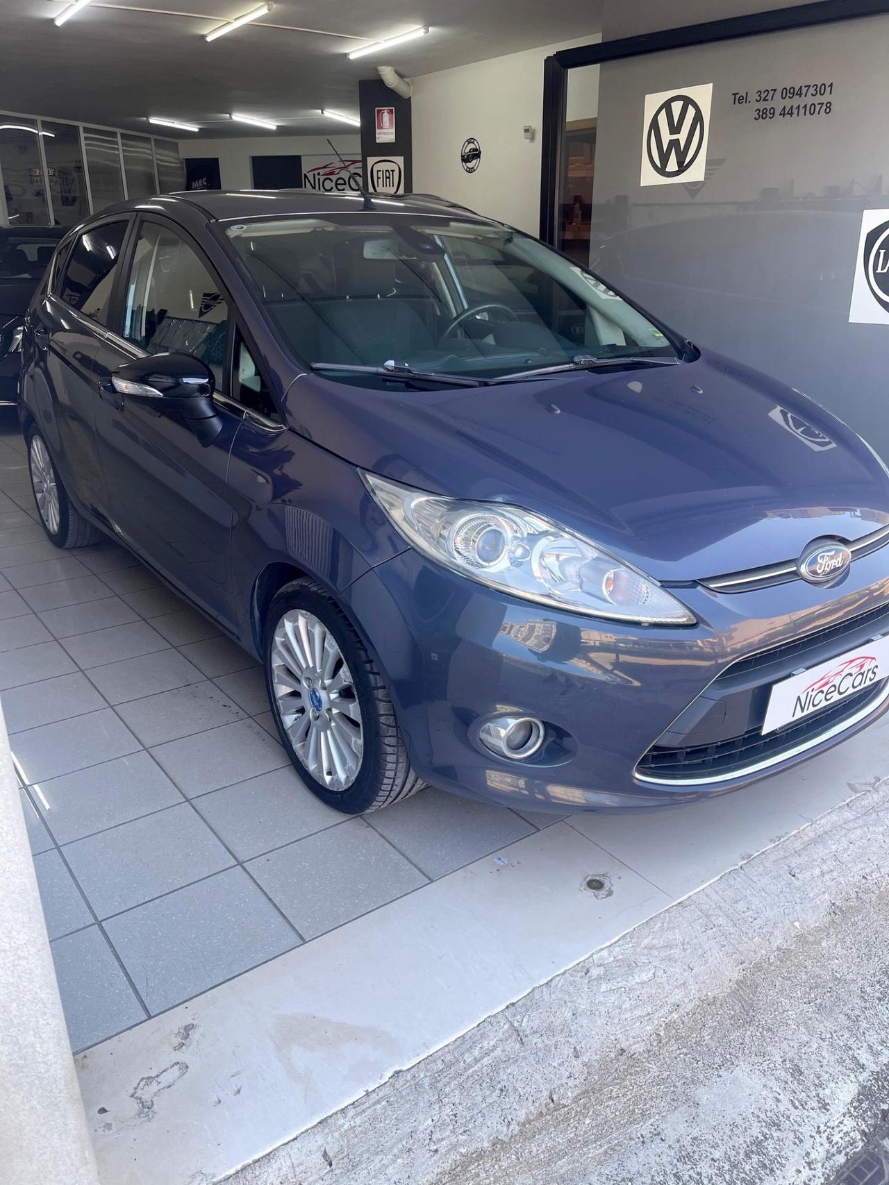 Ford Fiesta 1.4 TDCi 70CV 5 porte Titanium