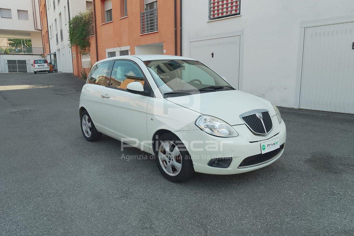 LANCIA Ypsilon 1.4 Oro