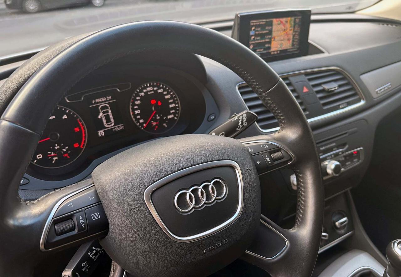 Audi Q3 2.0 TDI quattro Business Plus