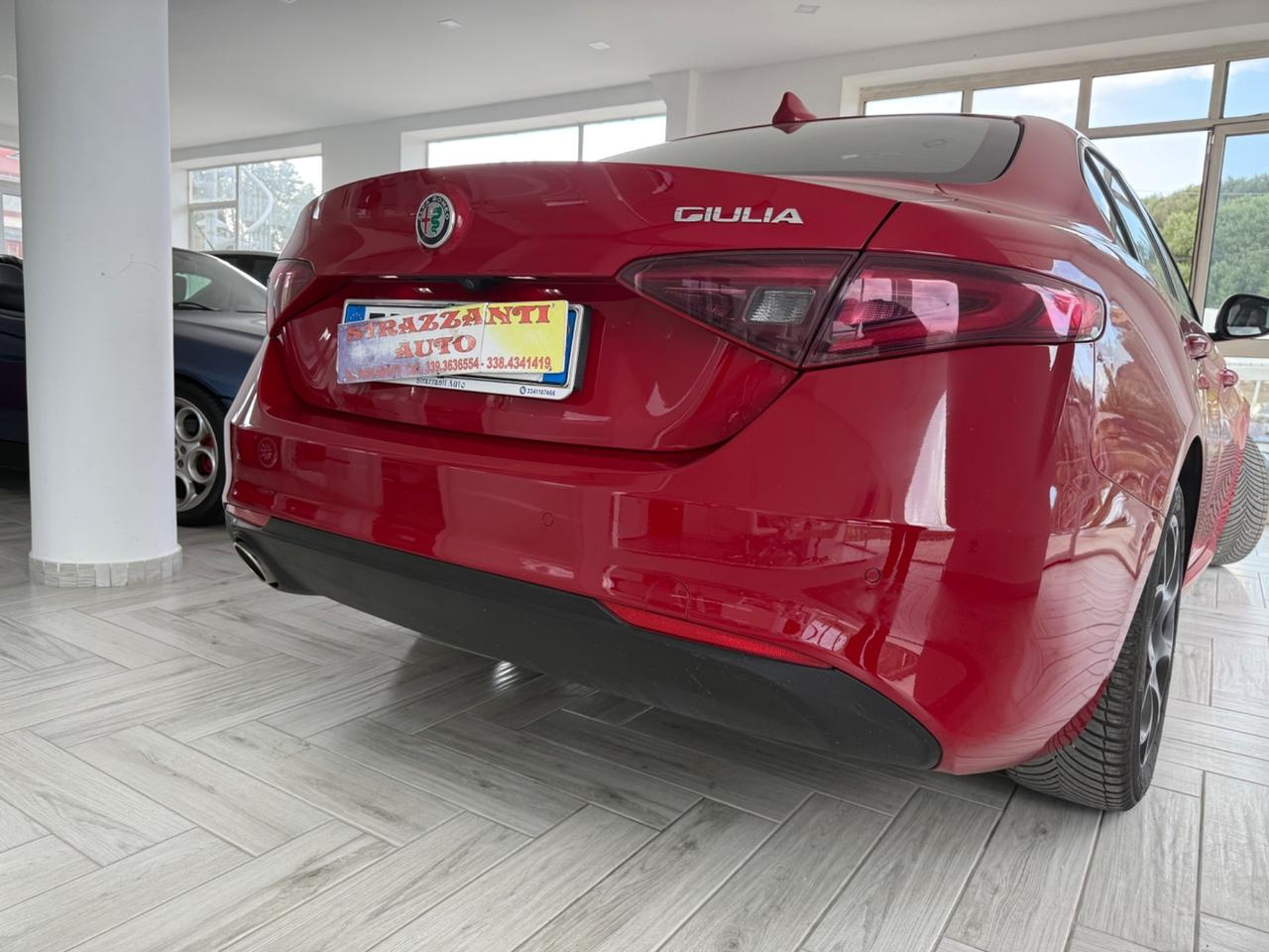 Alfa Romeo Giulia 2.2TurboD150cv ROSSO FERRARI+CARTIER2019