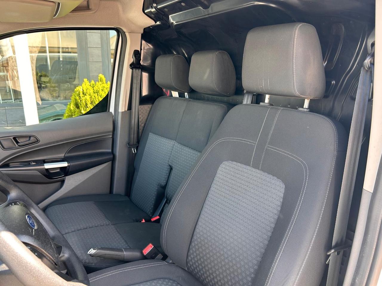 Ford Transit Connect 220 1.5 100CV PC autom. IVA ESPOSTA