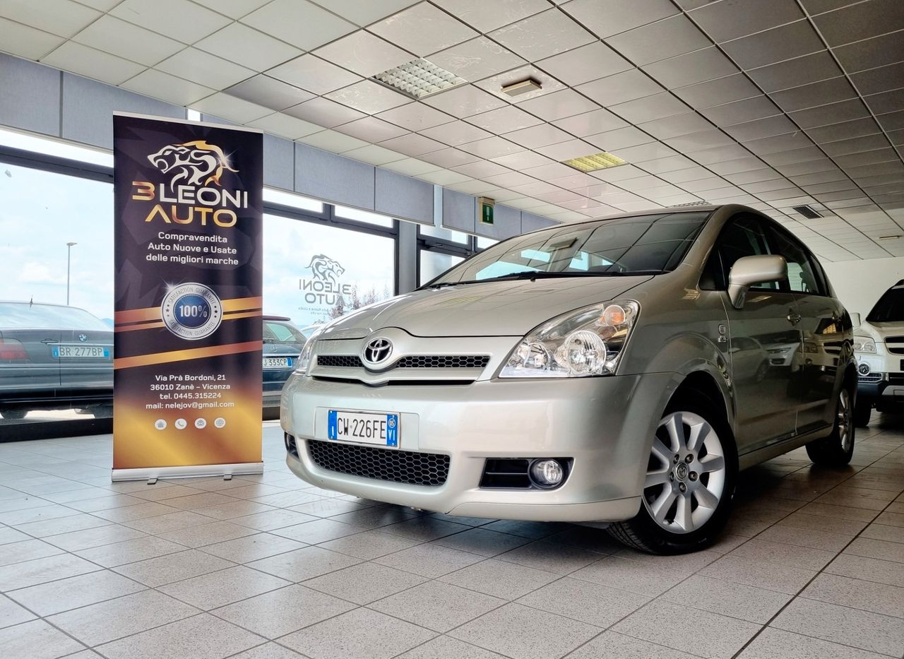 TOYOTA COROLLA VERSO 2.0 D-4D 115CV 16V 7 POSTI