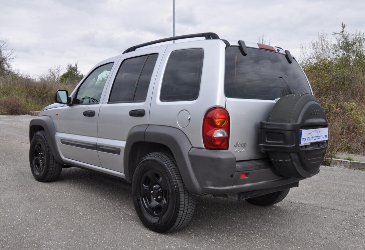 Jeep Cherokee 2.5 CRD Sport
