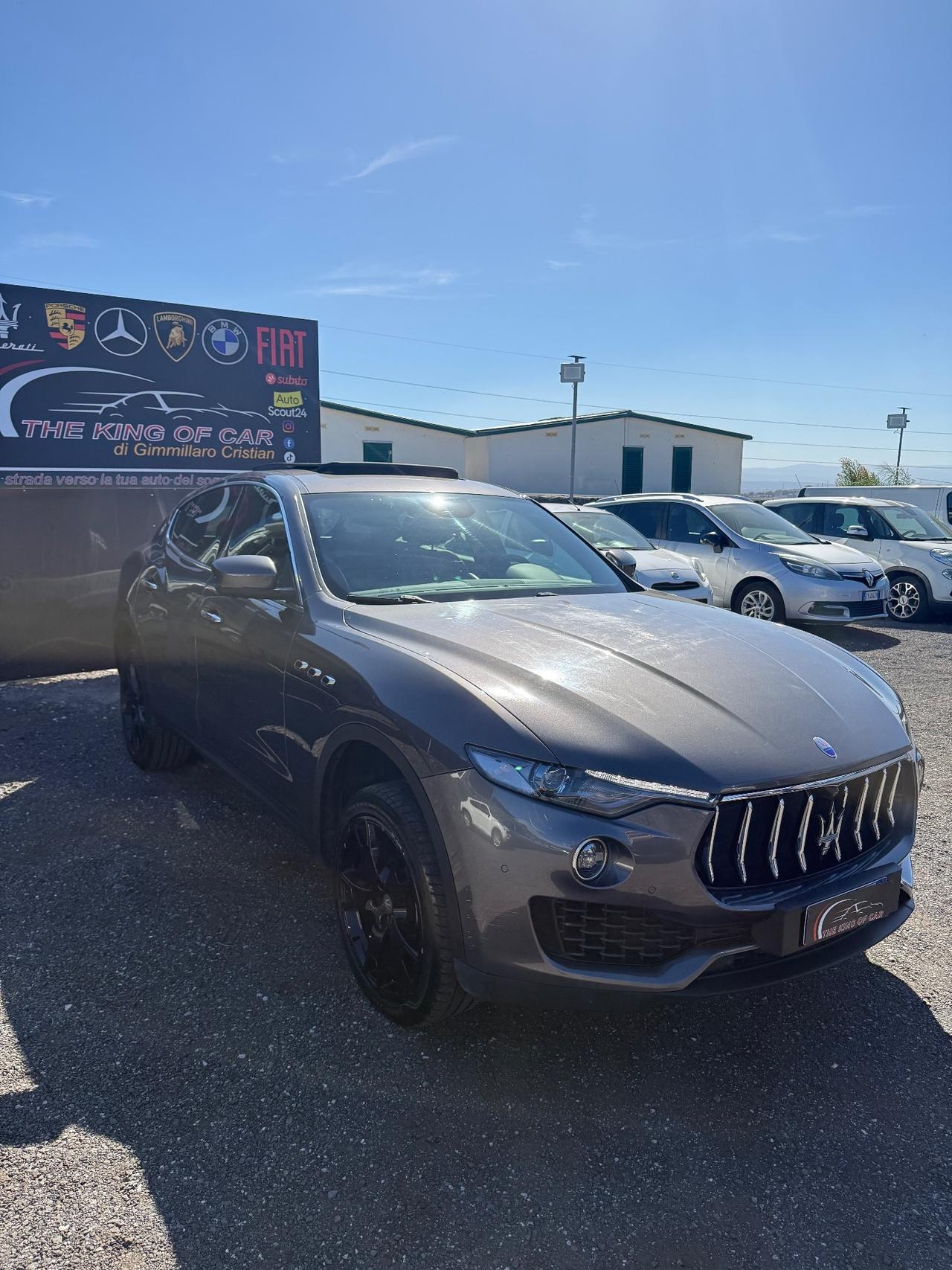 Maserati Levante V6 Diesel AWD tetto apribile
