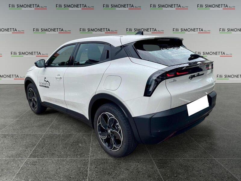 Alfa Romeo Junior 1.2 136 CV Hybrid eDCT6 - AZIENDALE