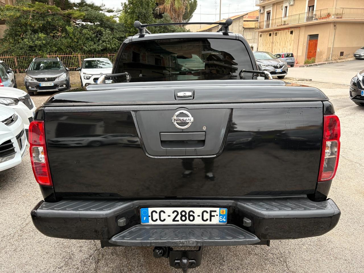 Nissan Navara 2.5 dCi 4 porte Double Cab Platinum