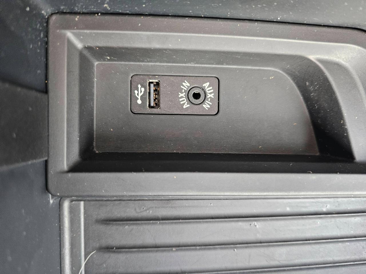 BMW 318 TOURING 2.0D 143CV BUSINESS AUTO FULL