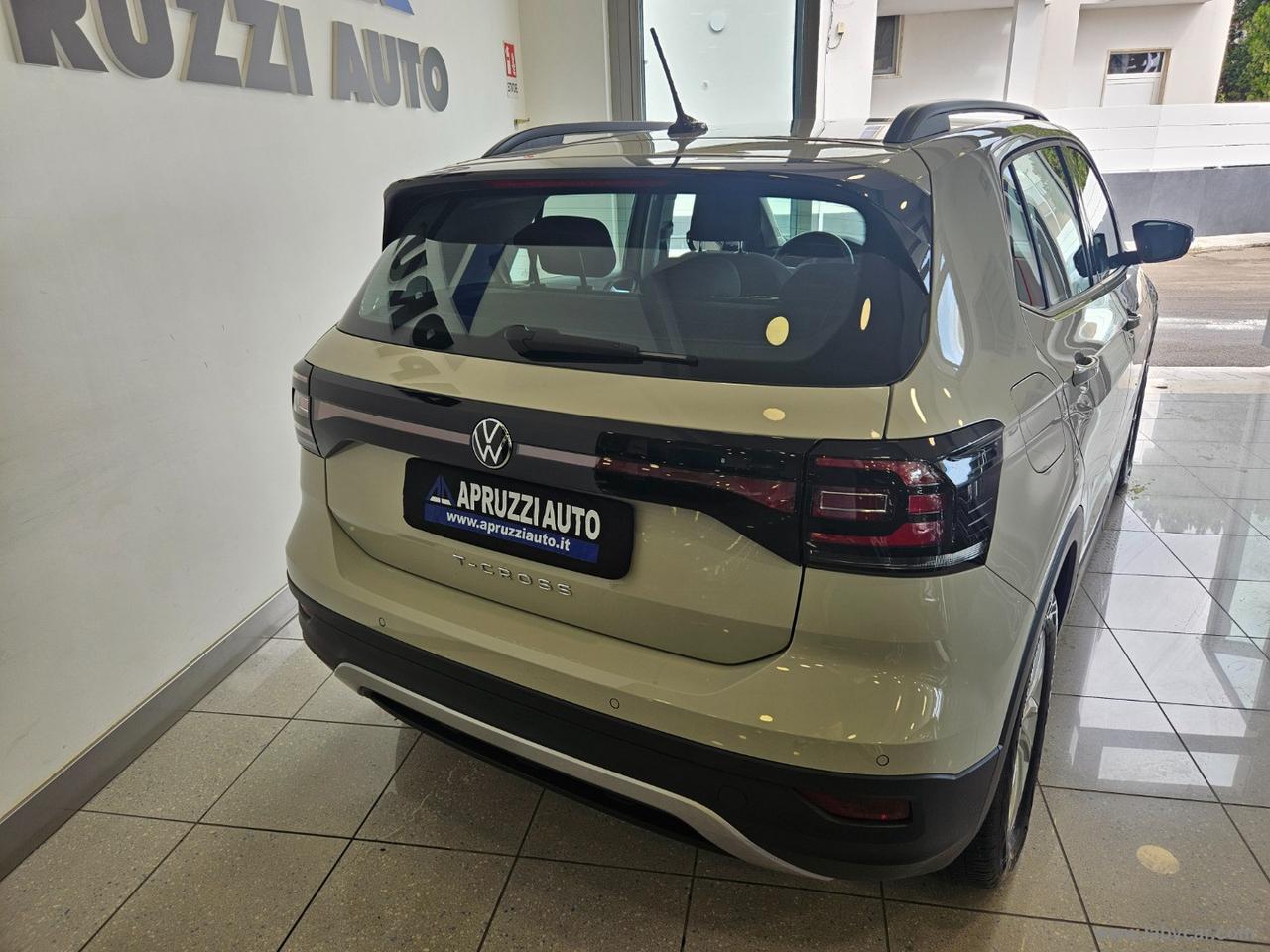 VOLKSWAGEN T-Cross 1.0 TSI Life