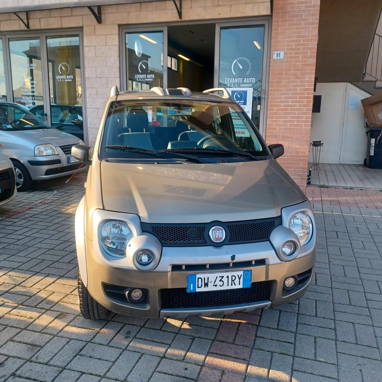 165898K PANDA CROSS 1.3 MJTD 4X4 INTROVABILE