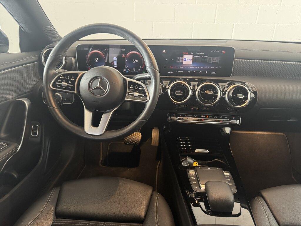 Mercedes CLA 200 200 D Sport 8G-DCT