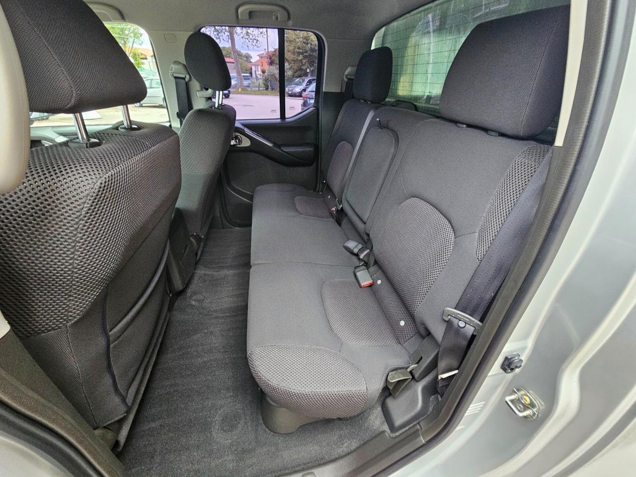 Nissan Navara 2.5 dCi 4 porte Double Cab