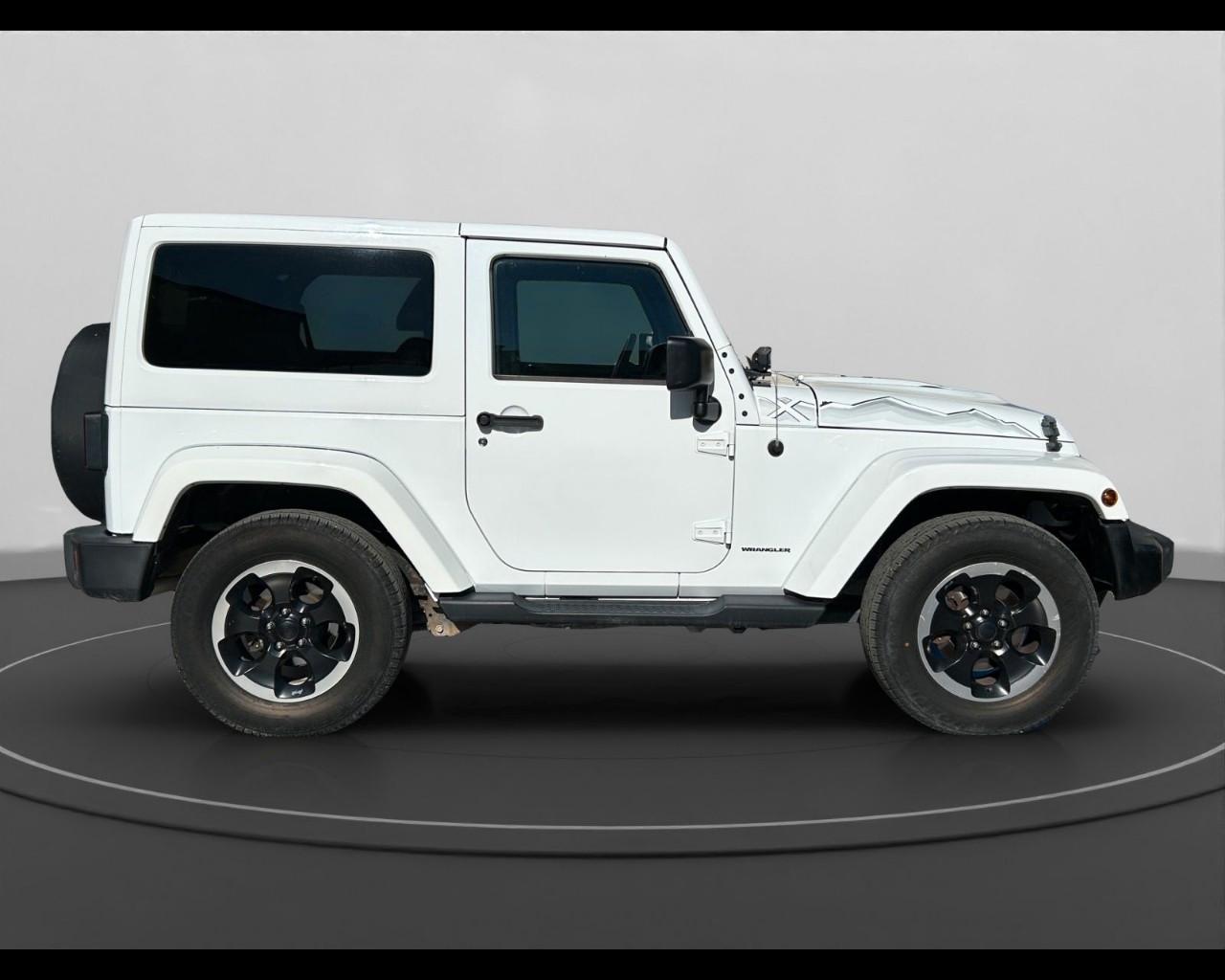 JEEP Wrangler III 2011 - Wrangler 2.8 crd Sahara auto E5+