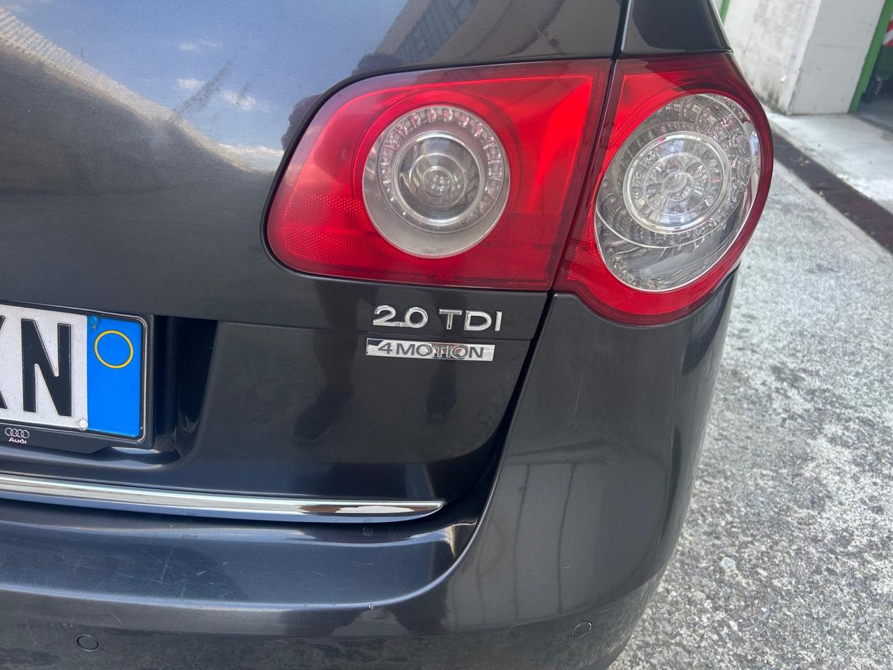 Volkswagen Passat 2.0 16V TDI 4mot. Var. Highline
