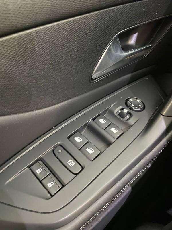 Peugeot 308 308 III SW SW 1.2 puretech Allure Pack