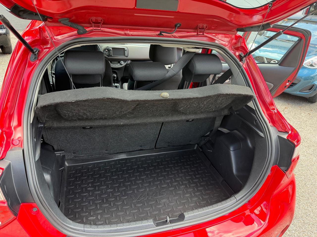 Toyota Yaris 1.5 Hybrid 5 porte Active