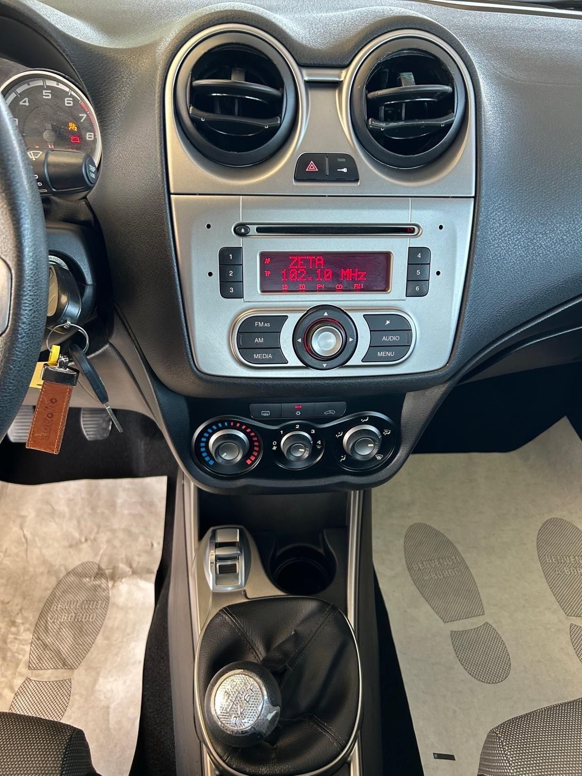 Alfa Romeo MiTo 1.4 78 CV 8V S&S Distinctive