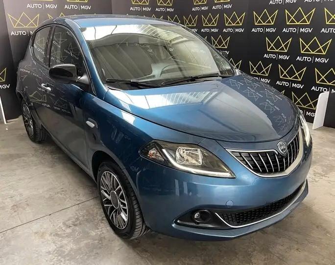 Lancia Ypsilon 1.0 FireFly 5 porte S&S Hybrid Gold