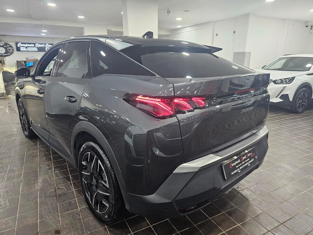 Nuova PEUGEOT 3008 GT - Hybrid 145CV E-DCS6 Grigio Titanio