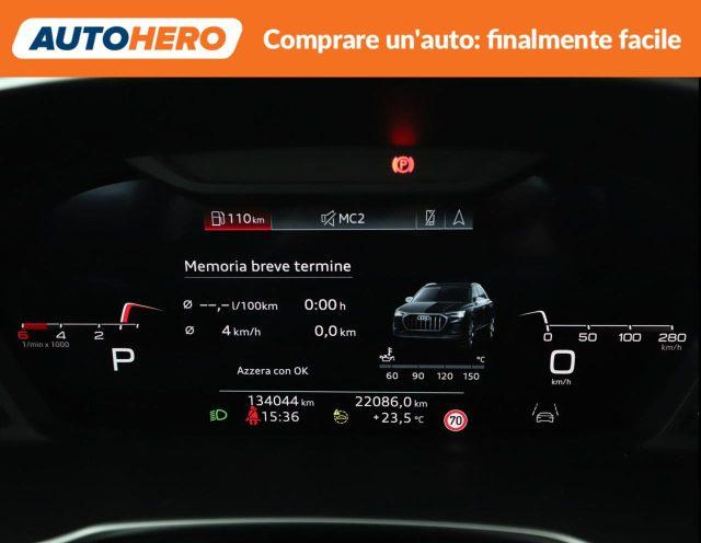 AUDI Q3 35 TDI Business Advanced
