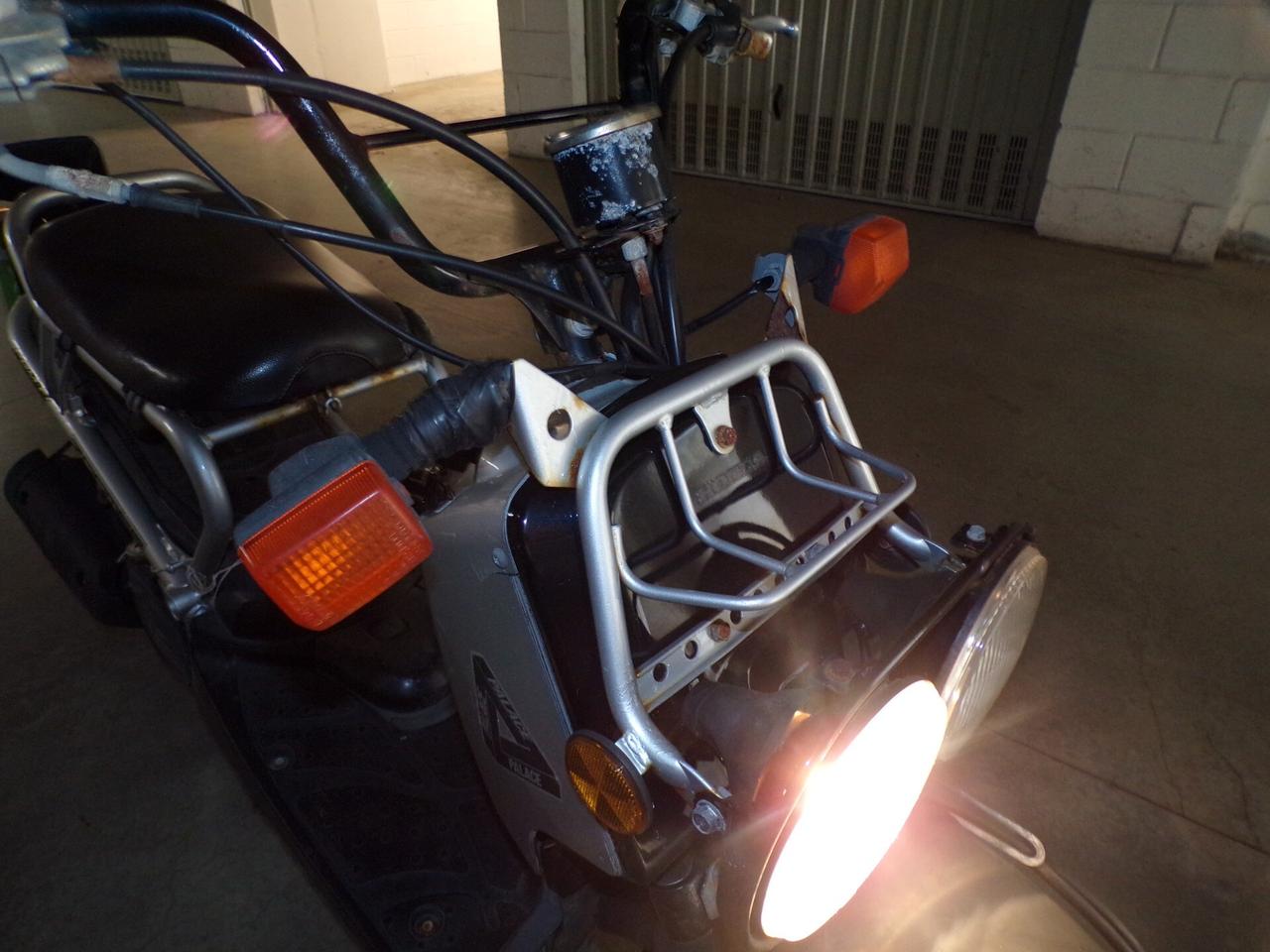 SCOOTER HONDA ZOOMER 50 4T DEL 2005 57.200 KM MOTORE SOSTITUITO NEL 2023