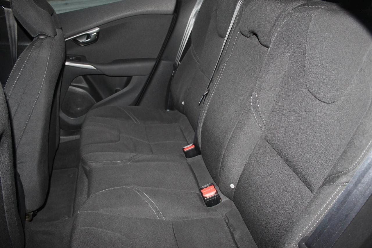 Volvo V40 Cross Country D2 1.6 Powershift Momentum
