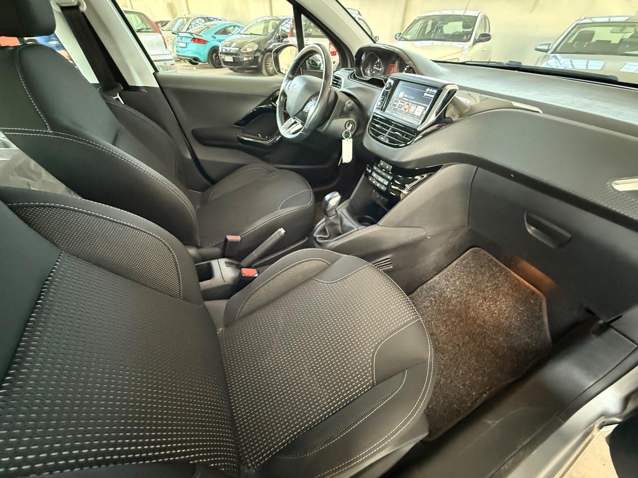 Peugeot 208 BlueHDi 100 S&S 5 porte Allure