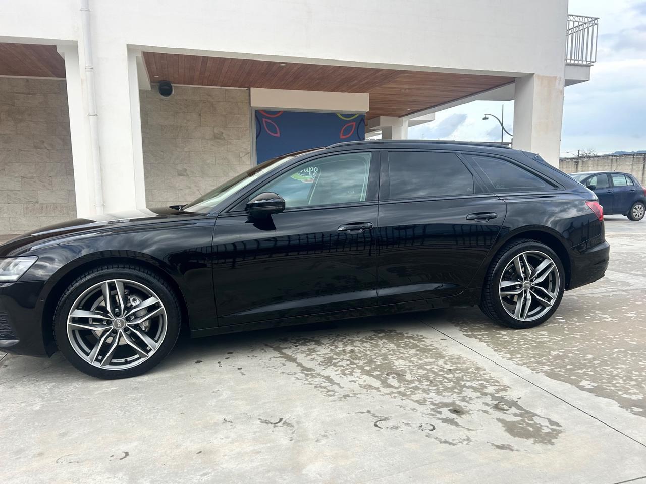 Audi A6 40 2.0 TDI S tronic Business Design