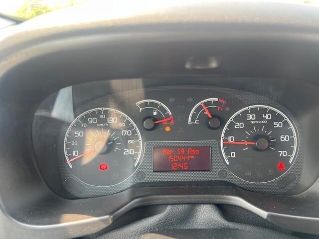 Fiat Qubo 1.3 MJT 75 CV Trekking