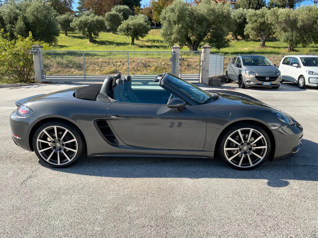 Porsche 718 Spyder 718 Boxster 2.0