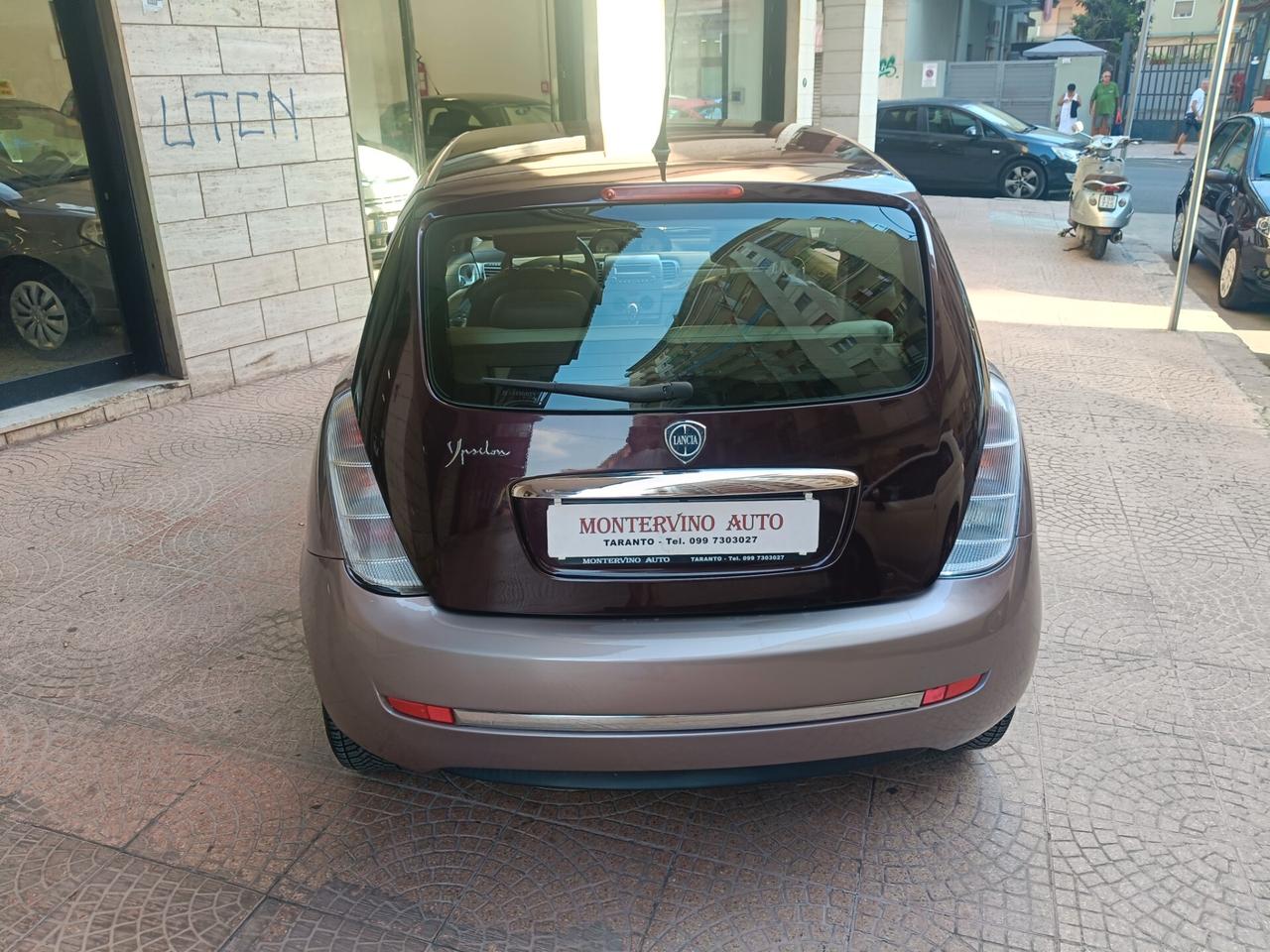 LANCIA YPSILON 1.4 GPL PLATINO-NEOPATENTATI-Euro4190