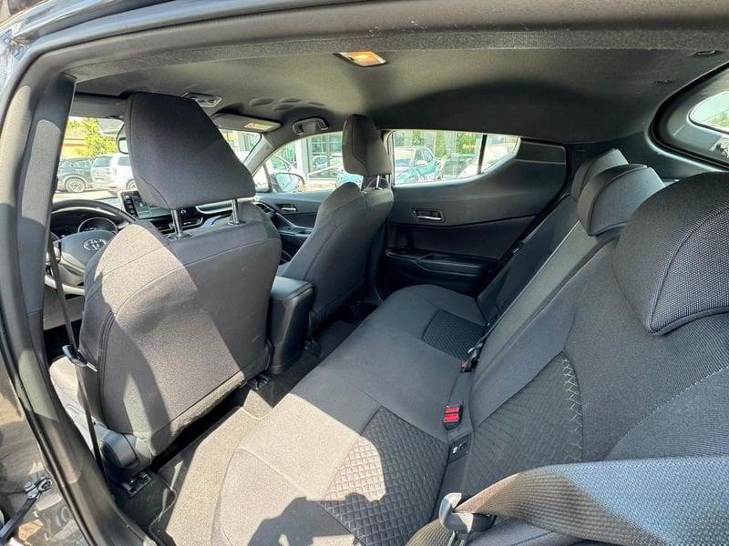 Toyota C-HR 1.8H (122CV) E-CVT Active