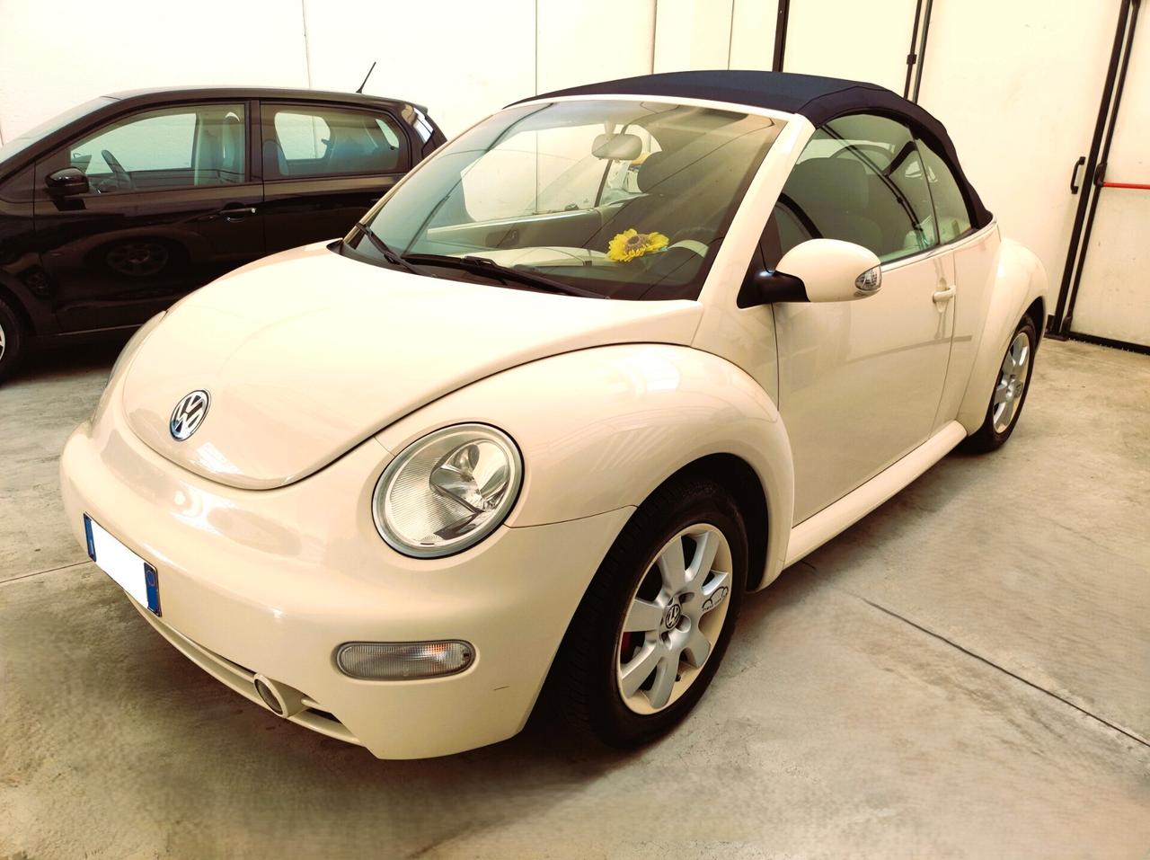 Volkswagen New Beetle 1.4 16V 75cv Cabrio - Ok Neopatentati